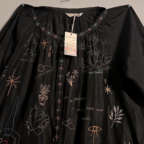 100% SILK Johnny Was  mini dress   Dry Clean Only NWT - Picture 3 of 10